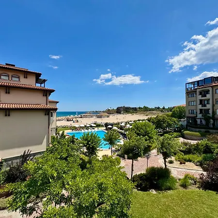 Appartement Oasis Club *